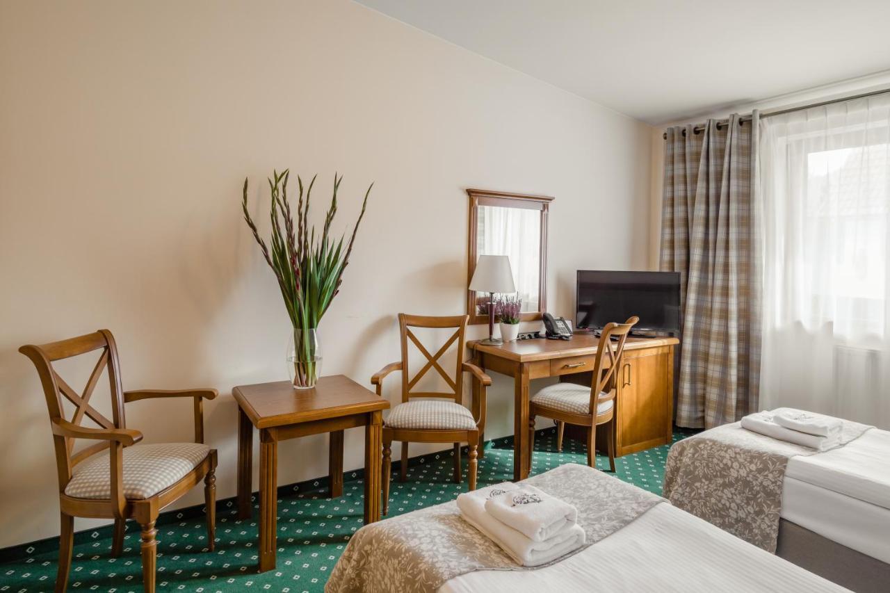 Hotel Ranczo Smyczyna Kültér fotó